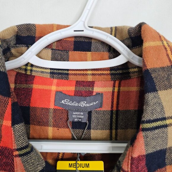 NWT Men's EDDIE BAUER Flannel Shirt ORANGE BLACK PLAID Size M Button Up Classic - Picture 3 of 7